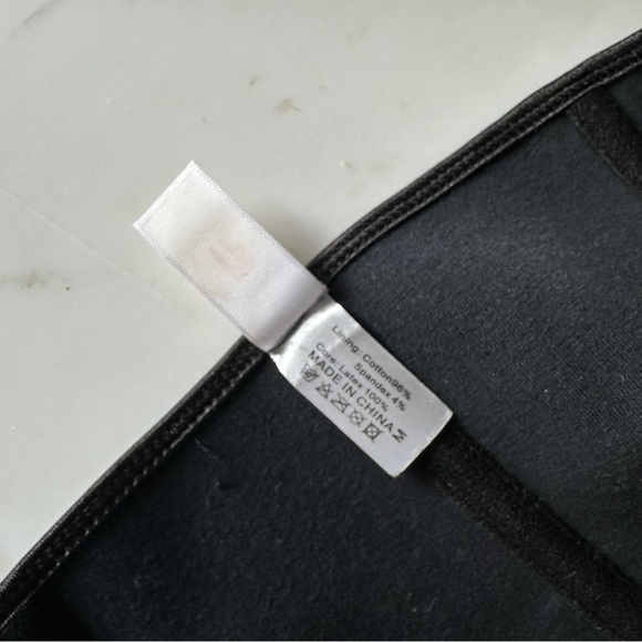 Waist trainer corset / Tummy compression wear - Picture 7 of 14